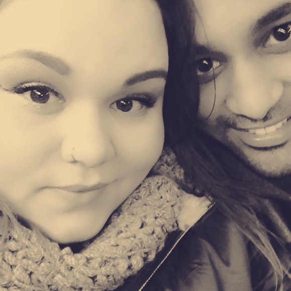 Meet your Posher, Danielle - Picture 4 of 5